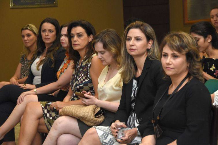 Debate apresentou diferentes pontos de vistas das mulheres advogadas - Foto: Divulgação Debate apresentou diferentes pontos de vistas das mulheres advogadas - Foto: Divulgação