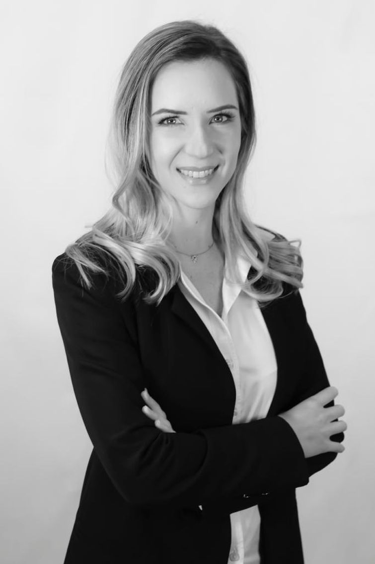 Advogada Isabella Bittencourt Mäder Gonçalves Giublin - Foto: Bebel Ritzmann Advogada Isabella Bittencourt Mäder Gonçalves Giublin - Foto: Bebel Ritzmann