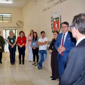 Programa de melhoria no sistema carcerário