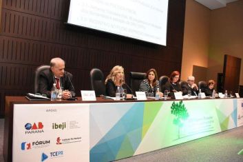 Agigantamento Estatal